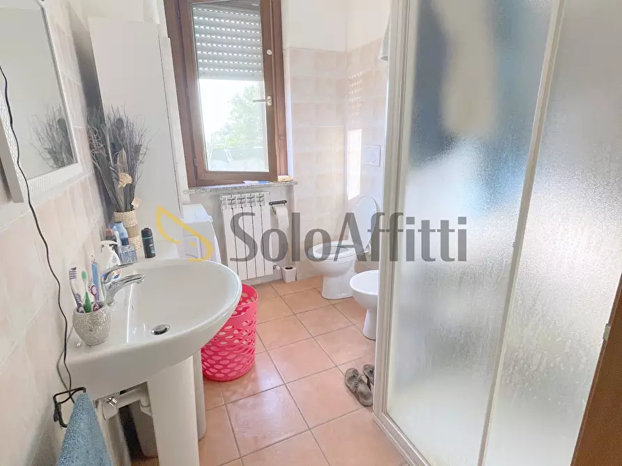 Immagine 11 di Trilocale in affitto  a Montefano