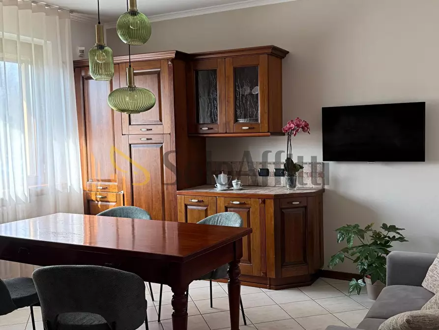 Immagine 6 di Bilocale in affitto  in Via Giuseppe Mazzini 20 a Montano Lucino