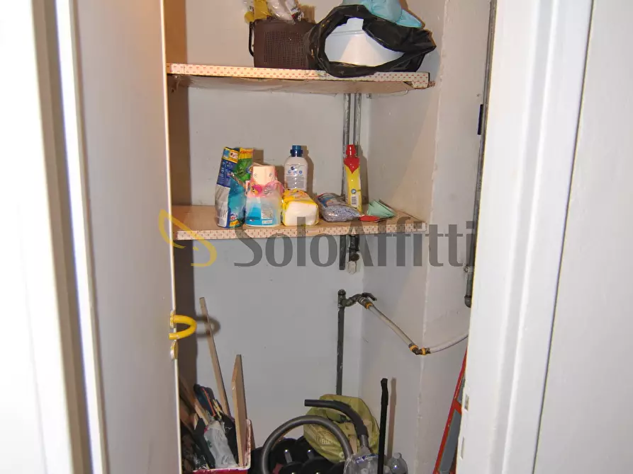 Immagine 13 di Trilocale in affitto  in PIAZZA DEL MUNICIPIO 1 a Livorno