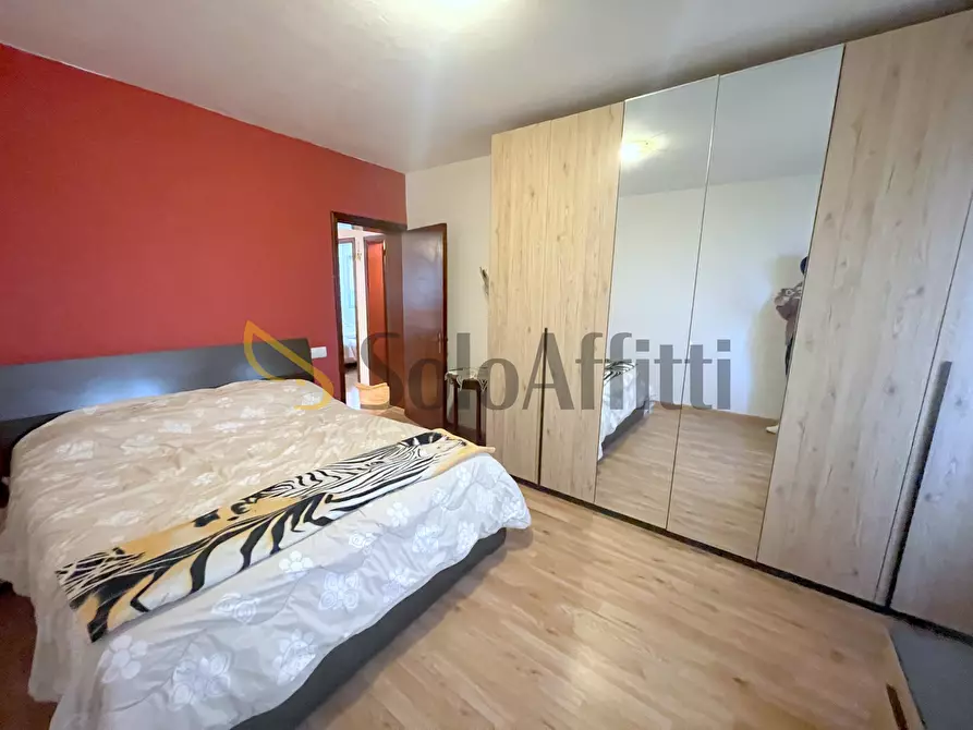 Immagine 13 di Bilocale in affitto  a Osimo