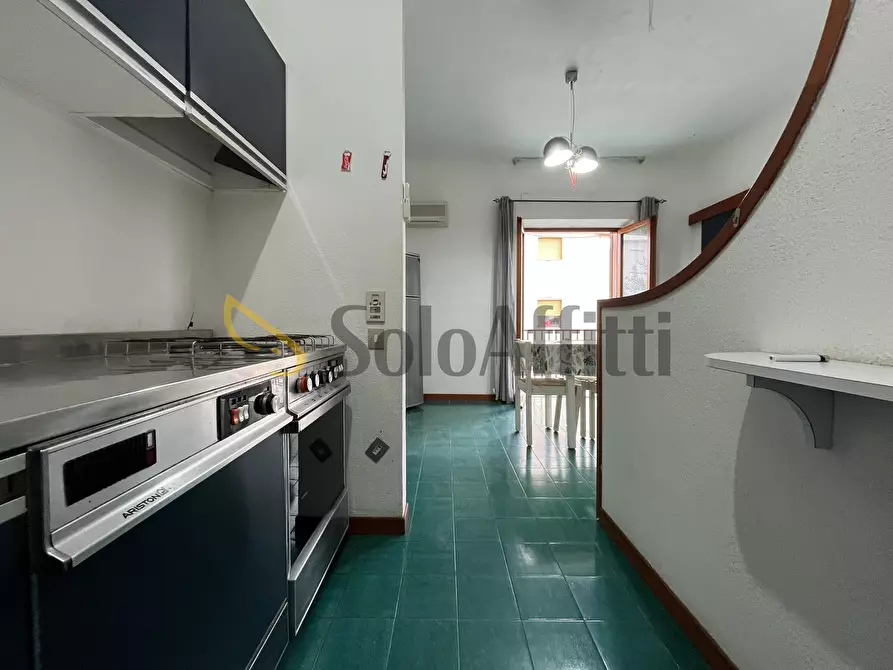 Immagine 5 di Trilocale in affitto  a Montauro