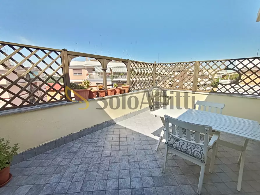 Immagine 19 di Bilocale in affitto  in Via Athos Ammannato a Roma