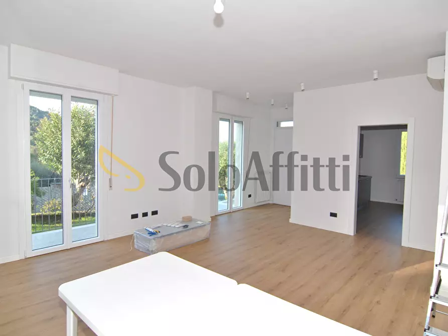 Immagine 7 di Appartamento in affitto  in Piazza delle Carrozze 29 a Livorno