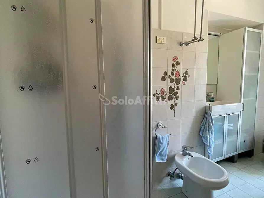 Immagine 9 di Bilocale in affitto  in Via Cavour a Anzio