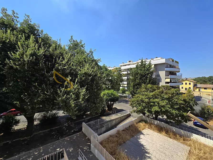 Immagine 23 di Trilocale in affitto  in Via Augusto Camerini 50 a Roma