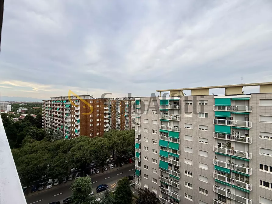 Immagine 25 di Quadrilocale in affitto  in Corso Sebastopoli 297/6 a Torino