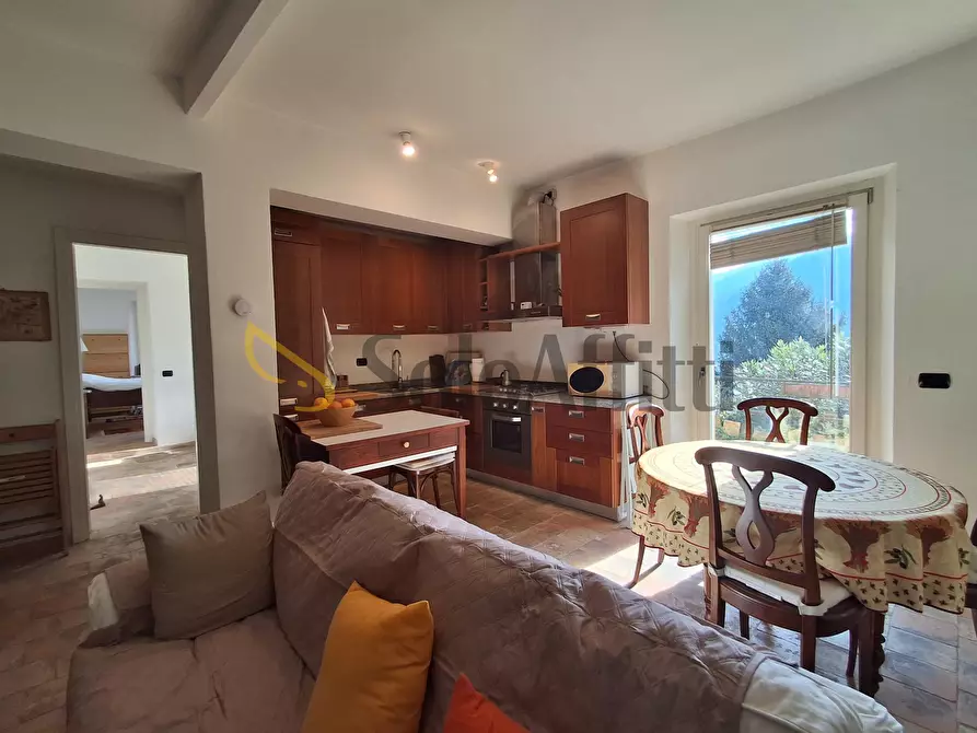 Immagine 7 di Quadrilocale in affitto  in Via Ronchetto 4 a Moltrasio