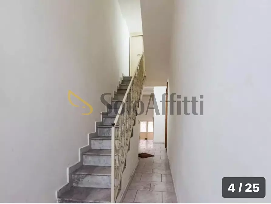 Immagine 28 di Casa indipendente in affitto  a Aci Castello