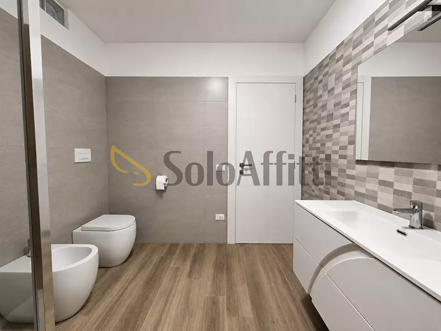Immagine 9 di Casa indipendente in affitto  a Catanzaro