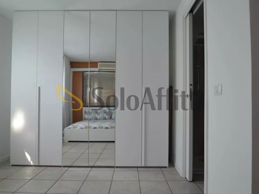 Immagine 10 di Bilocale in affitto  in Viale Monte Amiata 41 a Rozzano
