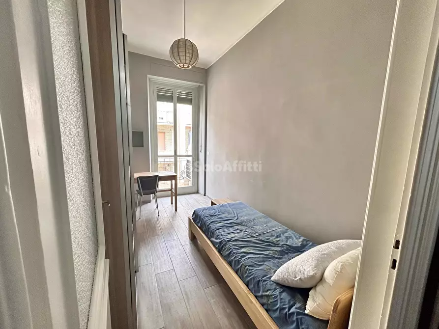 Immagine 21 di Stanza singola in affitto  a Torino