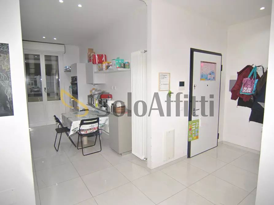 Immagine 3 di Appartamento in affitto  a Livorno