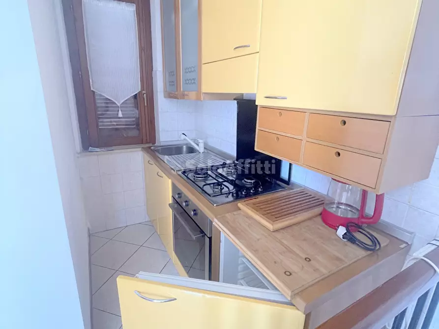 Immagine 5 di Trilocale in affitto  a Numana