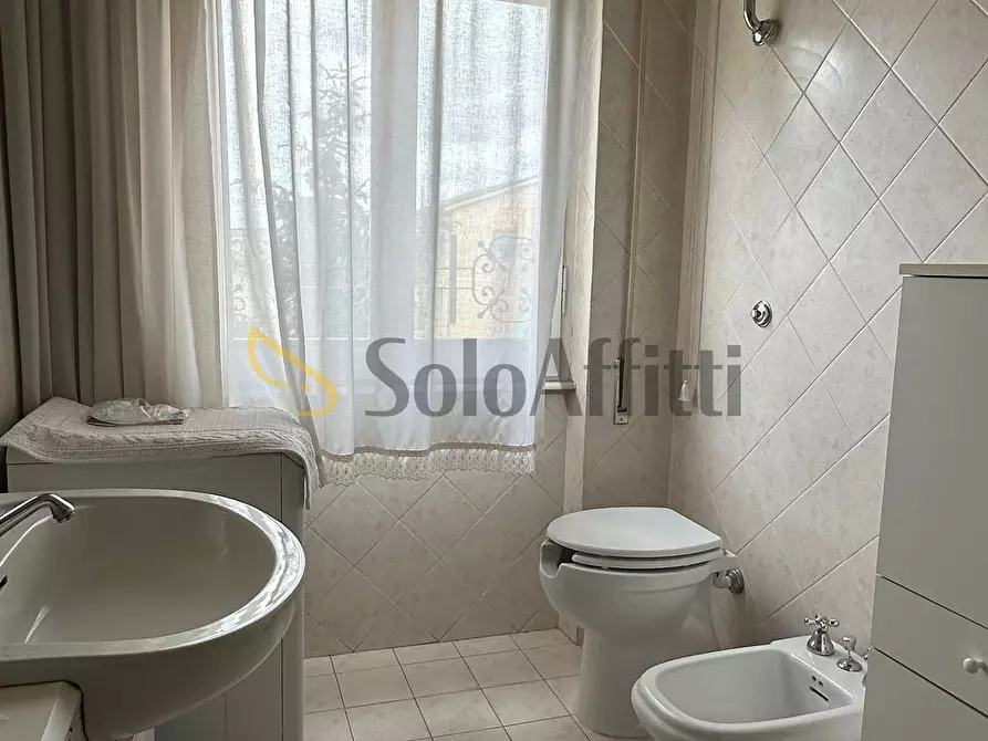 Immagine 21 di Trilocale in affitto  in Via Vittorio Veneto a Terni