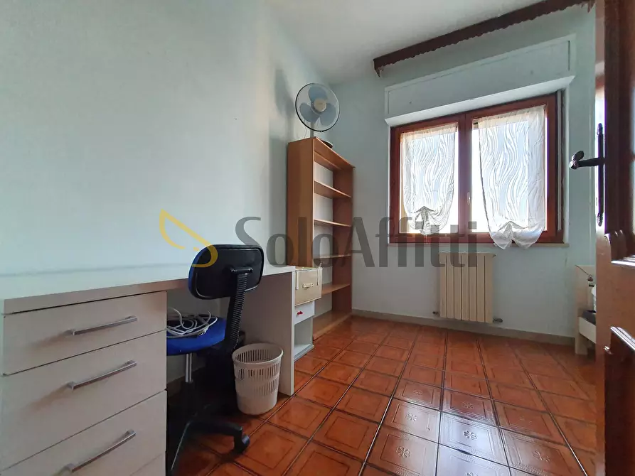 Immagine 4 di Stanza singola in affitto  a Catanzaro