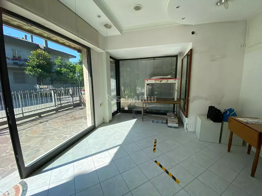 Immagine 5 di Magazzino in affitto  in Via Antonio Guadagnoli 19 a Rimini