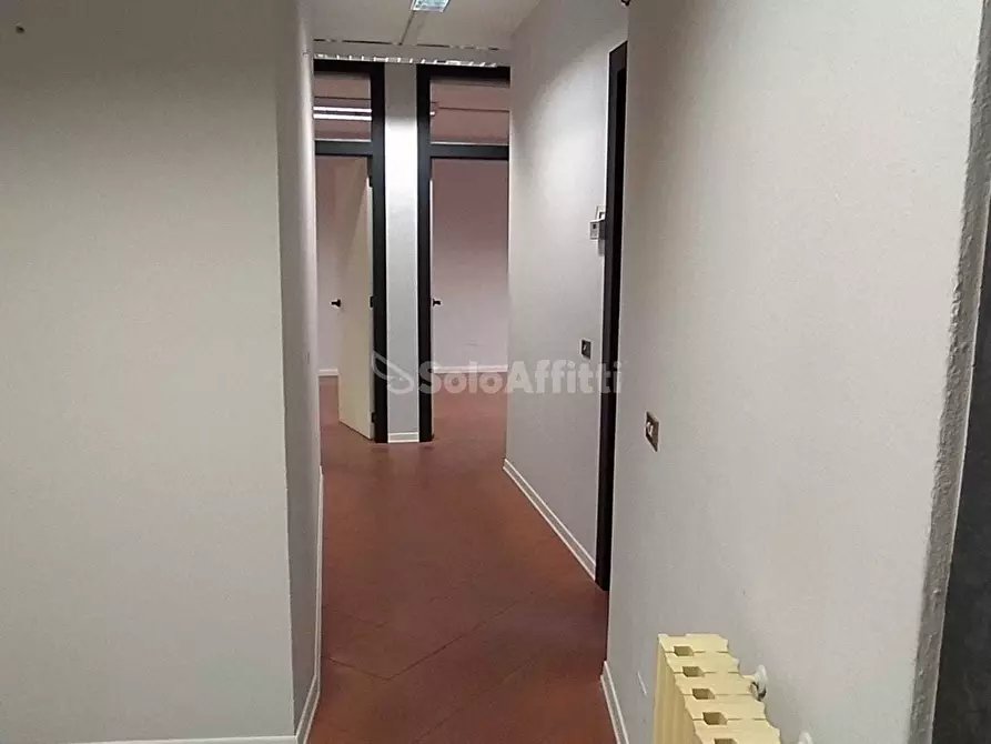 Immagine 3 di Ufficio in affitto  in Piazza San Giovanni Decollato a Terni