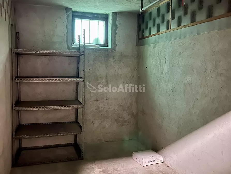 Immagine 37 di Quadrilocale in affitto  in Via Buratto 7 a Ciriè