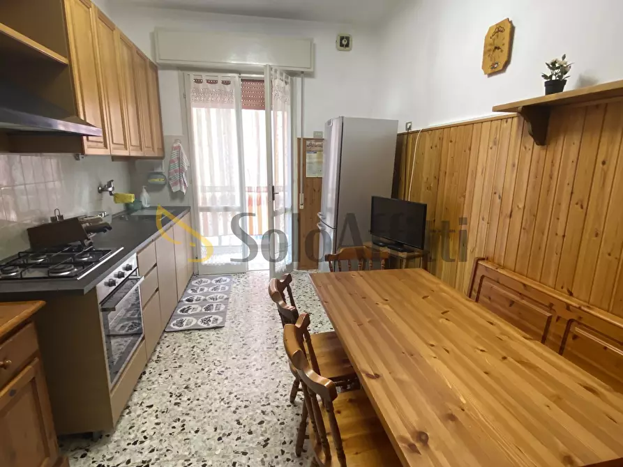 Immagine 3 di Pentalocale in affitto  in Via Ennio Coletti 1 a Rimini