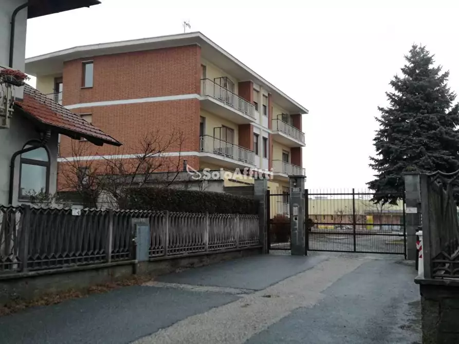 Immagine 1 di Quadrilocale in affitto  in Via Piossasco a Bruino