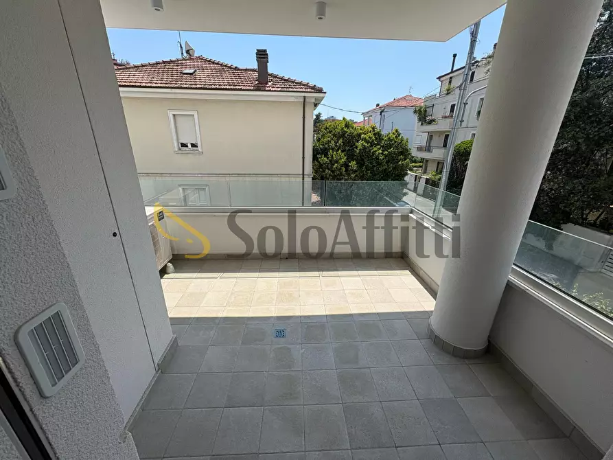 Immagine 17 di Trilocale in affitto  in Via Monte Titano 75 a Rimini