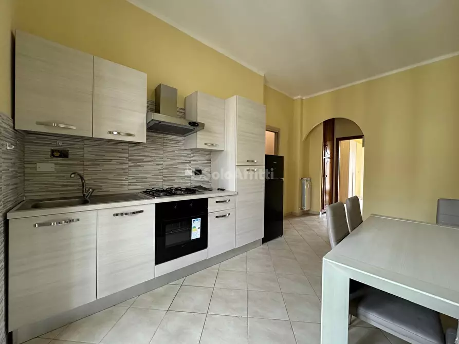 Immagine 1 di Bilocale in affitto  in Via Bari a Torino