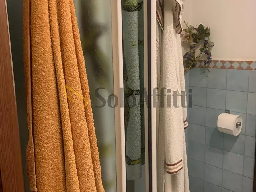 Immagine 5 di Quadrilocale in affitto  in Via Duca di Massa 10 a Aci Castello