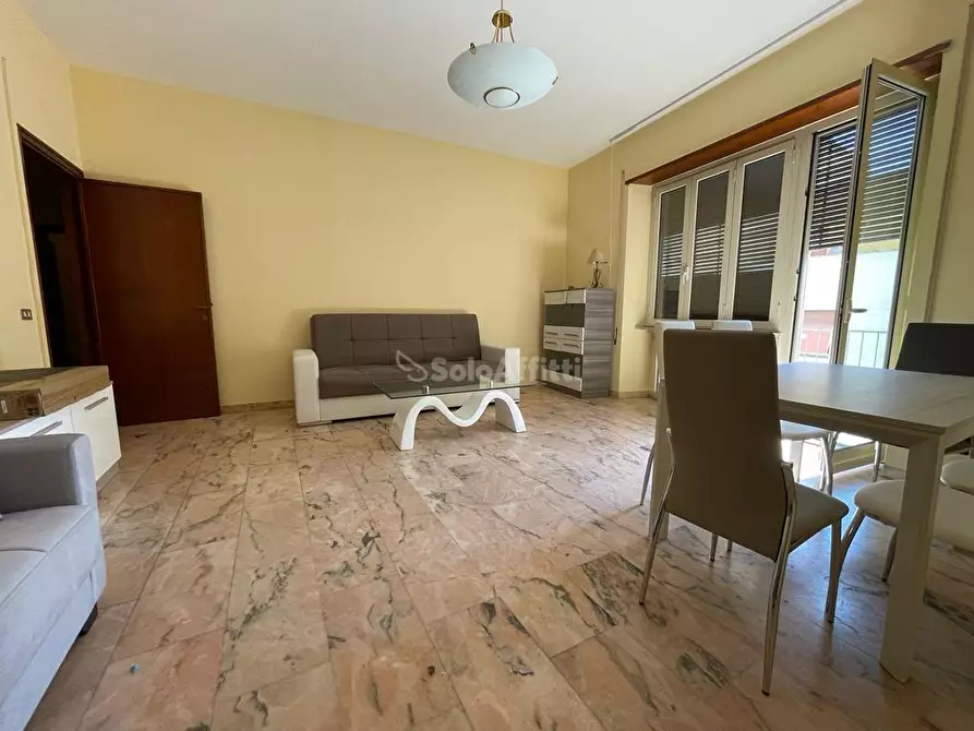 Immagine 4 di Quadrilocale in affitto  a Frosinone