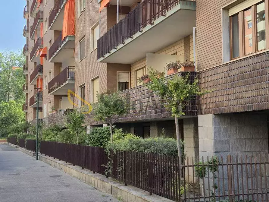 Immagine 34 di Quadrilocale in affitto  in Via Buenos Aires 92 a Torino