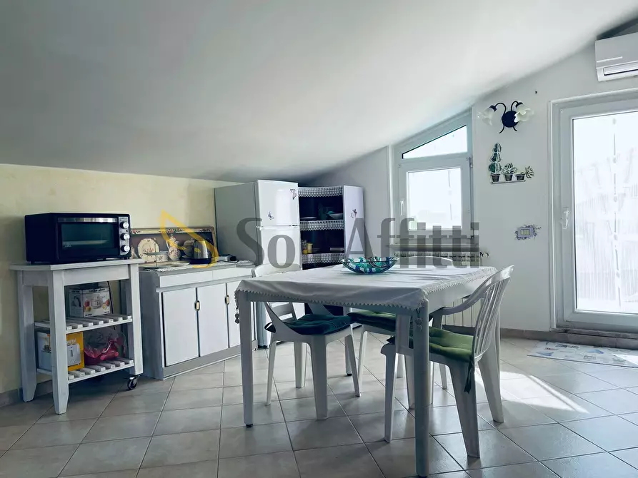 Immagine 1 di Bilocale in affitto  in Via delle Muse a Anzio