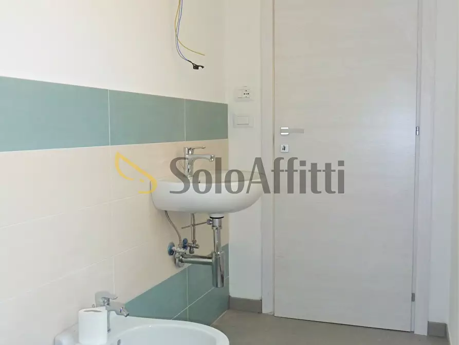 Immagine 10 di Bilocale in affitto  in Via Genova 6 a San Remo