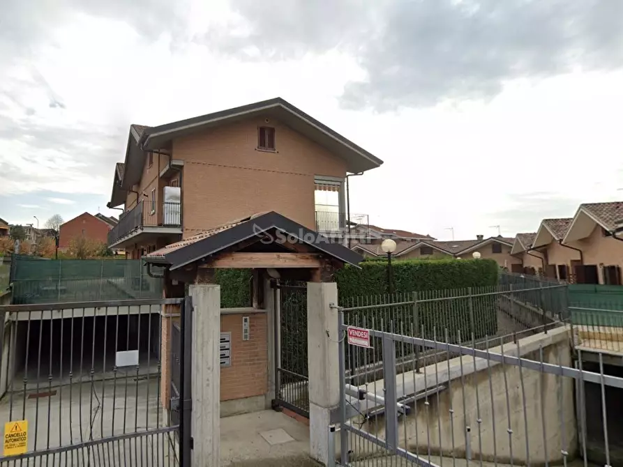 Immagine 1 di Pentalocale in affitto  in via boccaccio a Rivalta Di Torino