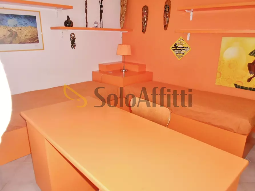 Immagine 23 di Villetta a schiera in affitto  in Via Fiorenzuola di Focara a Fiumicino