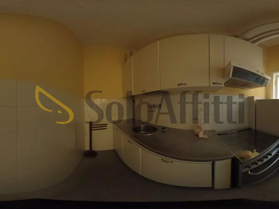 Immagine 16 di Bilocale in affitto  in Via Carlo Dossi 7 a Pavia