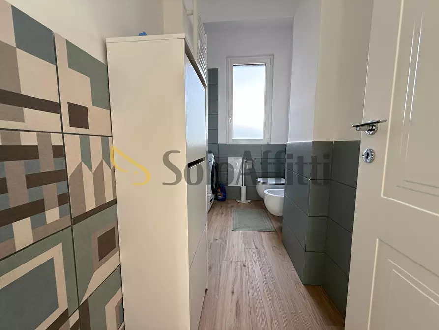 Immagine 50 di Villa in affitto  in Via Ten. Politano 4 a Caserta