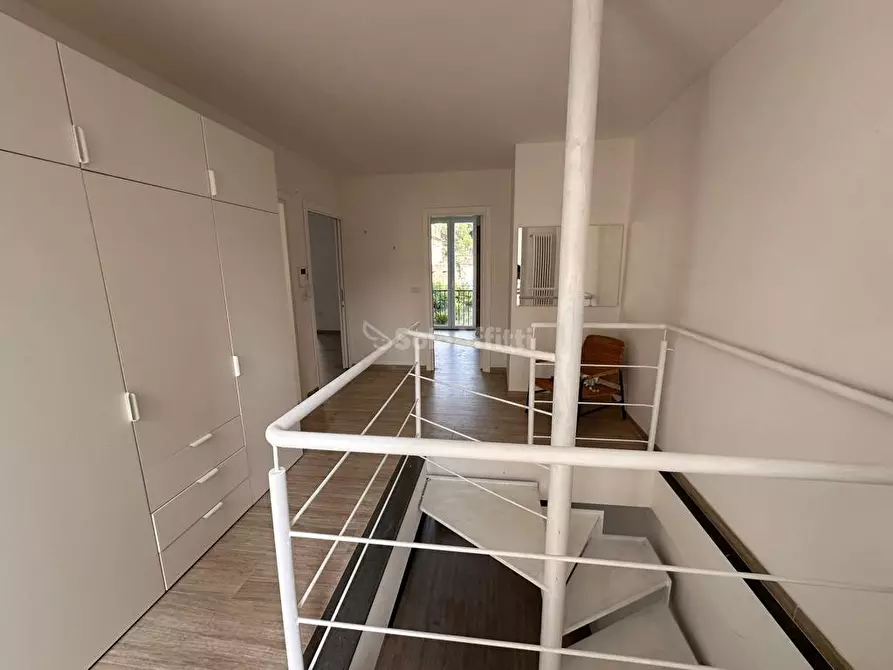 Immagine 36 di Trilocale in affitto  in Via delle Ferriere 20 a Caserta