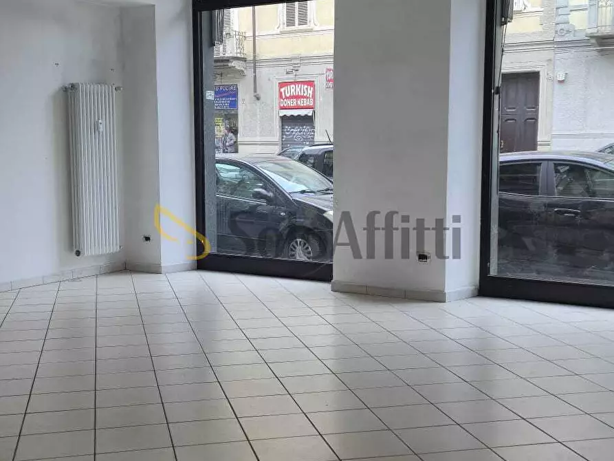 Immagine 12 di Locale commerciale in affitto  in Via Dante Di Nanni 64 a Torino