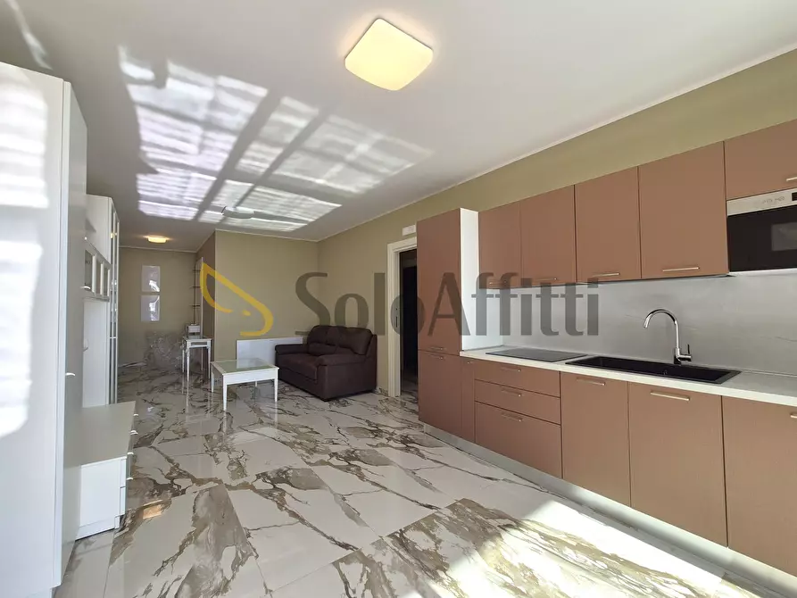 Immagine 4 di Quadrilocale in affitto  a Catanzaro