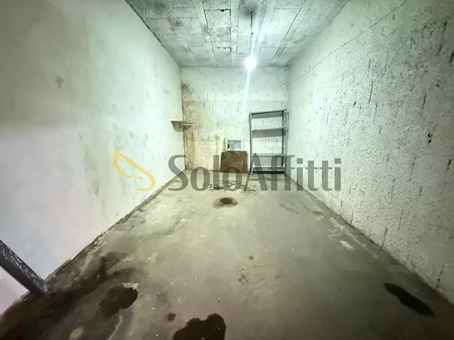 Immagine 6 di Garage in affitto  in Via Pasquale Amato a Caserta