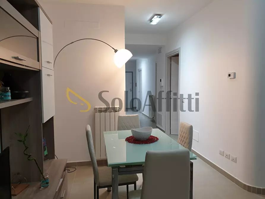 Immagine 4 di Trilocale in affitto  a Catanzaro