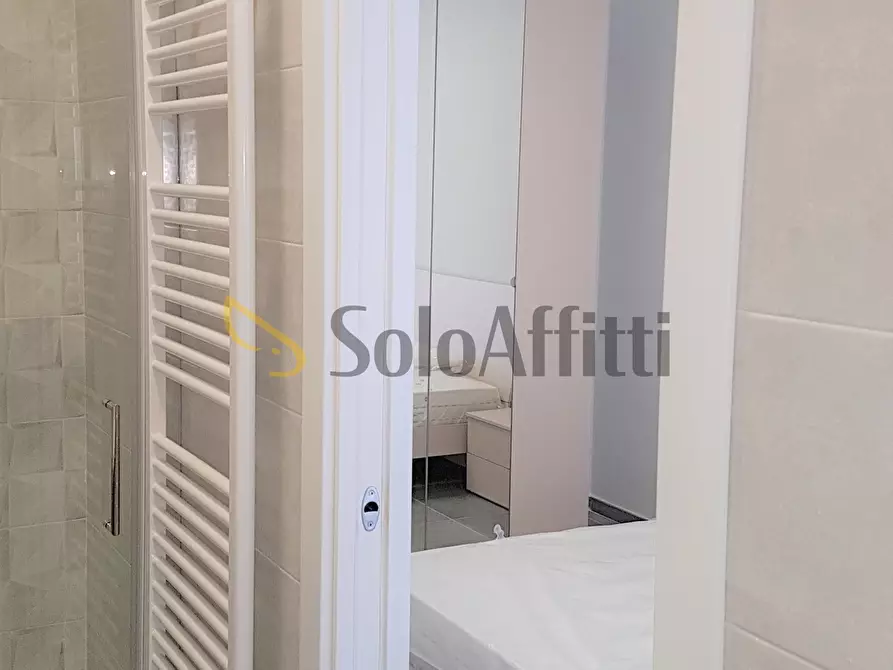 Immagine 15 di Stanza singola in affitto  a Catanzaro