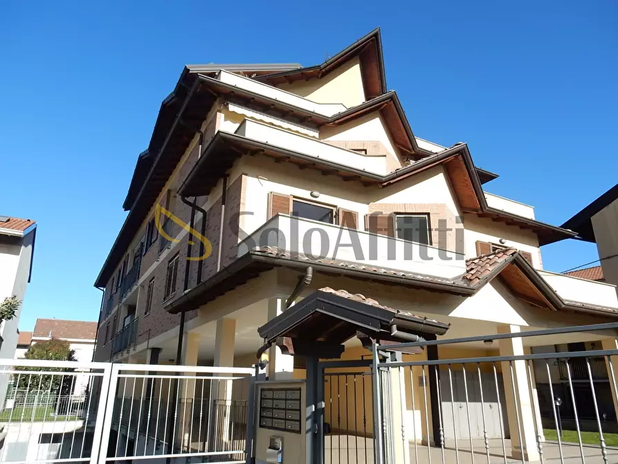 Immagine 16 di Bilocale in affitto  in Via Varese 10 a Busto Arsizio