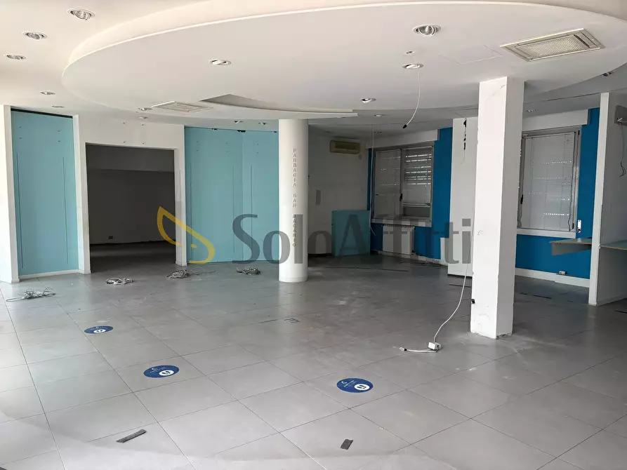 Immagine 2 di Locale commerciale in affitto  in Via Contardo Ferrini 42 a Samarate