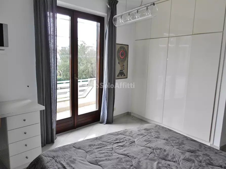 Immagine 19 di Villetta a schiera in affitto  in Via Fiorenzuola di Focara a Fiumicino