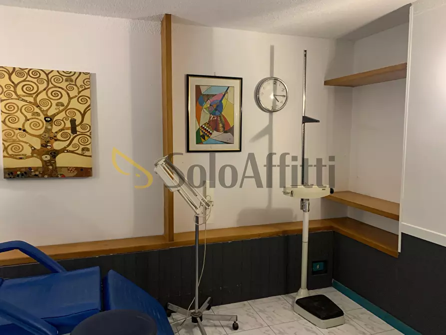 Immagine 5 di Ufficio in affitto  in Via delle Zagare 1 a Catania