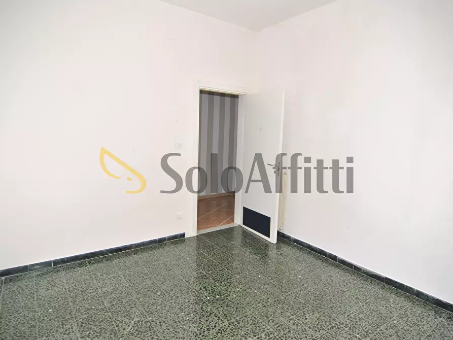 Immagine 20 di Quadrilocale in affitto  in Via Grande 249 a Livorno