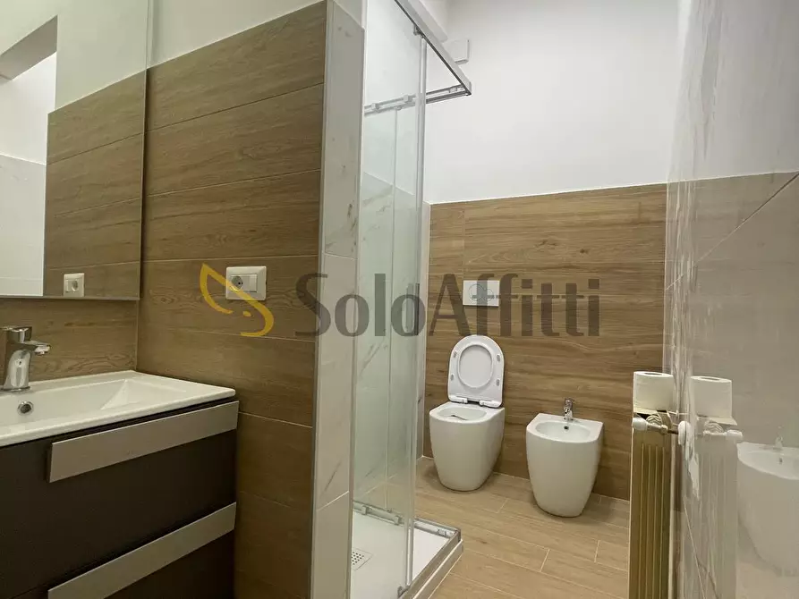 Immagine 18 di Stanza singola in affitto  a Frosinone