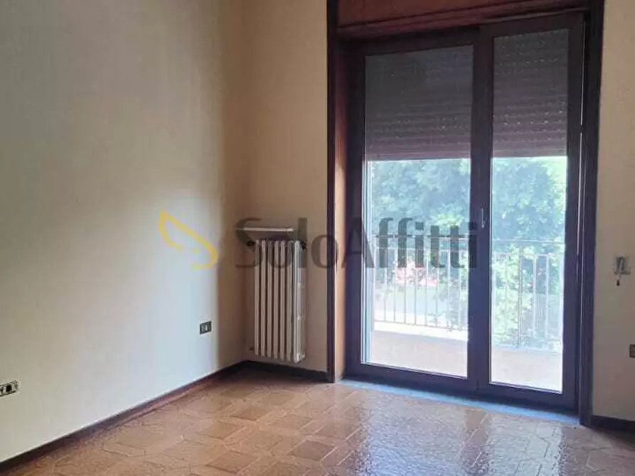 Immagine 8 di Appartamento in affitto  in Via Apollo XI 27 a Eboli