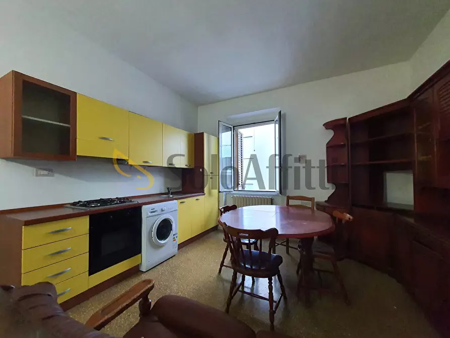 Immagine 3 di Trilocale in affitto  a Catanzaro