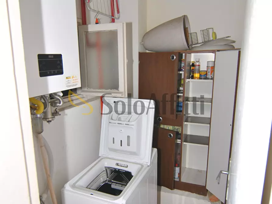 Immagine 7 di Bilocale in affitto  in via Mondolfi 16 a Livorno